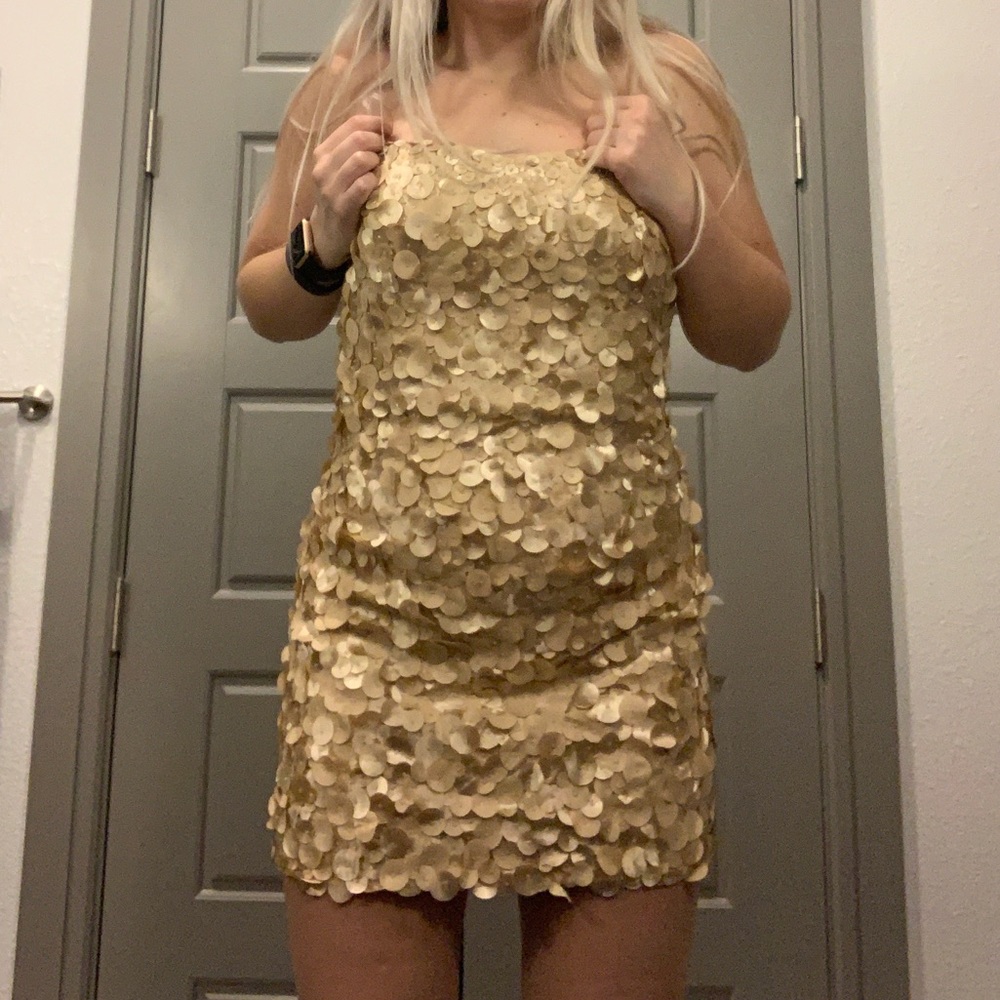 adrianna papell dress 🥂👀